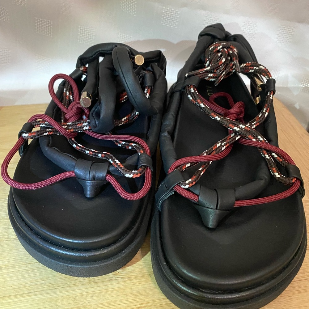 Alohas Black Jungle Rope Thong Platform Strappy Sandals Size 39 US Size 8.5-9